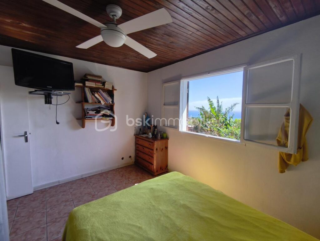 🏡 Maison 5 pièces – 93 m² – La Bretagne – Sur terrain constructible de 834 m² – Division possible – 5 pièces – 3 chambres – 93 m²