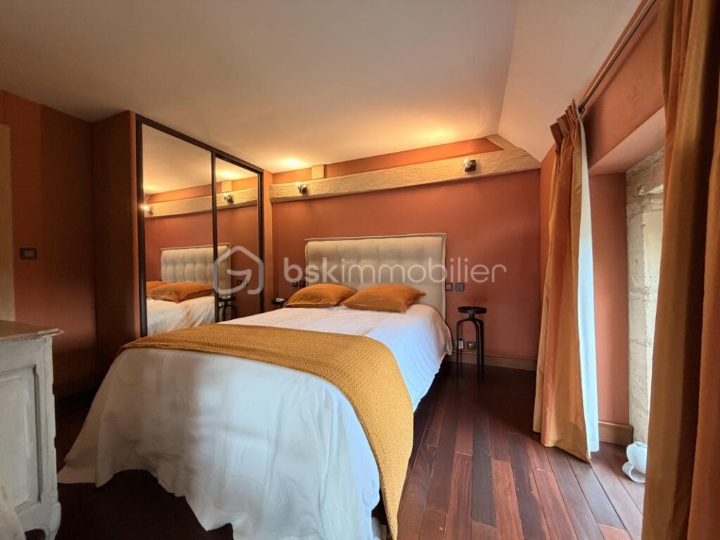 COUP DE COEUR EN PRÉVISION ! – 4 pièces – 2 chambres – 120 m²