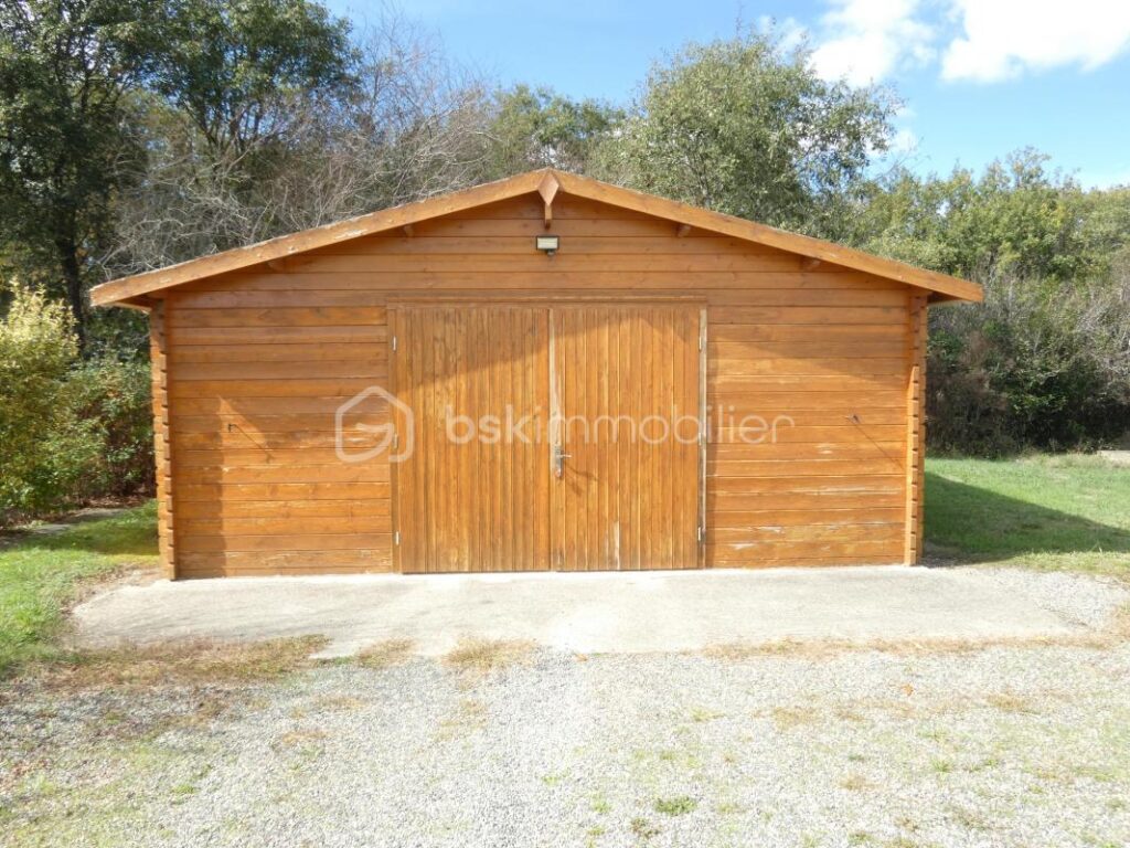 Maison bois de plain pied, 5 pièces, 3 chambres – 5 pièces – 3 chambres – 129 m²