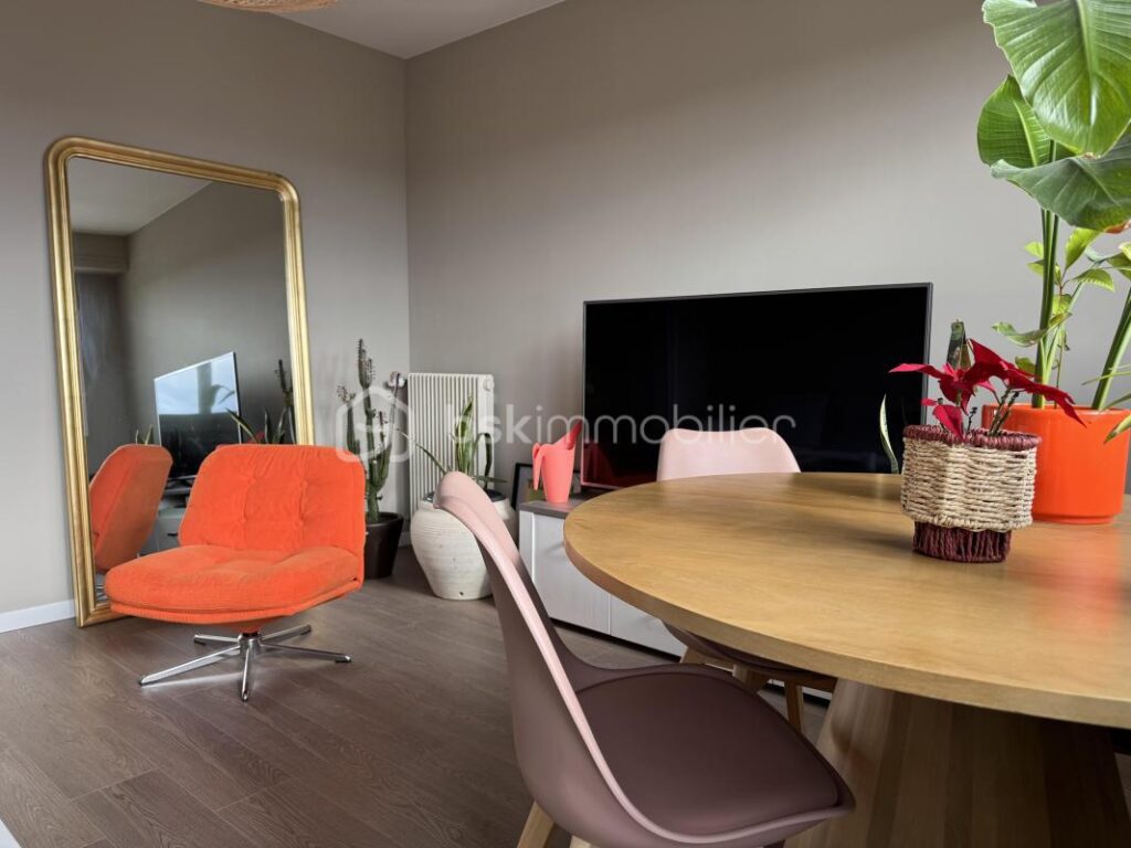 ✨ À VENDRE – SUPERBE 3 PIÈCES RÉNOVÉ AVEC VUE PANORAMIQUE SUR LES PYRÉNÉES – 3 pièces – 2 chambres – 61 m²