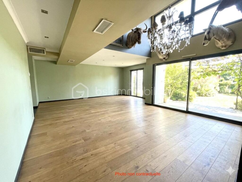 villa prestige – 6 pièces – 6 chambres – 182 m²