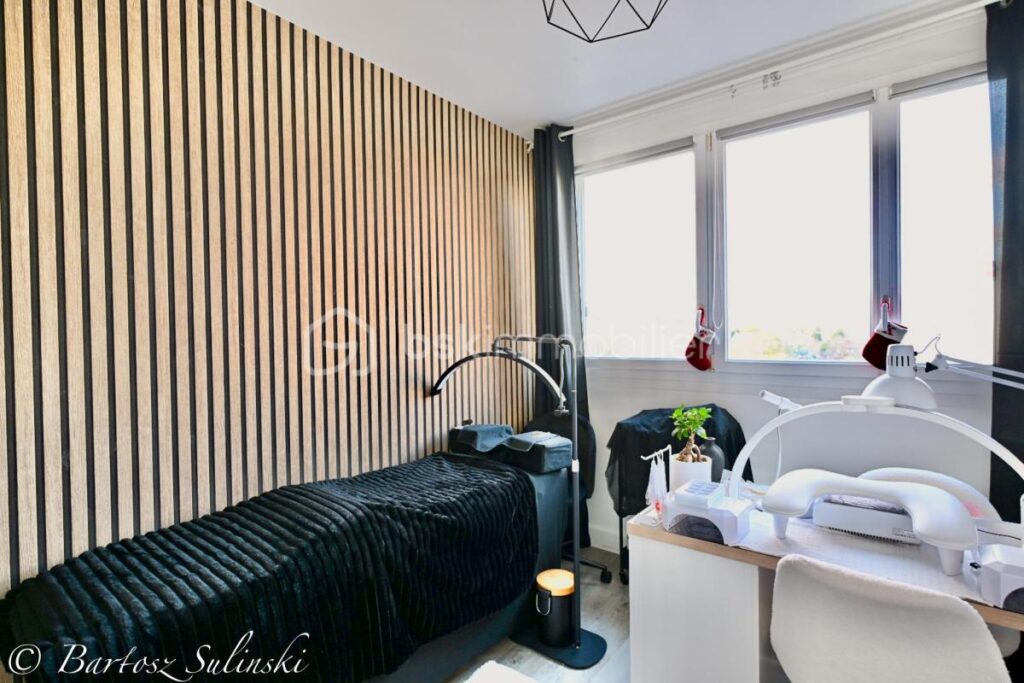 🏡 Superbe appartement T4 (60m2) en état parfait – Vitry-sur-Seine (proche Mairie) – 4 pièces – 3 chambres – 60 m²