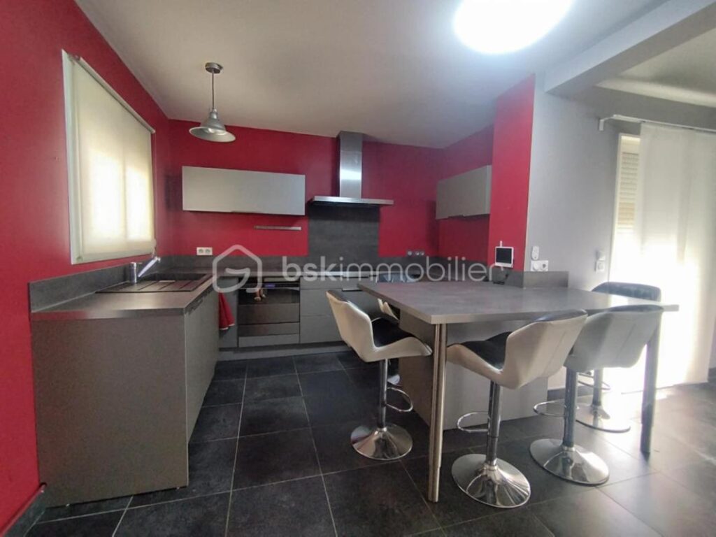 VILLA 3 FACES 4 CHAMBRES ELNE – 5 pièces – 4 chambres – 124 m²