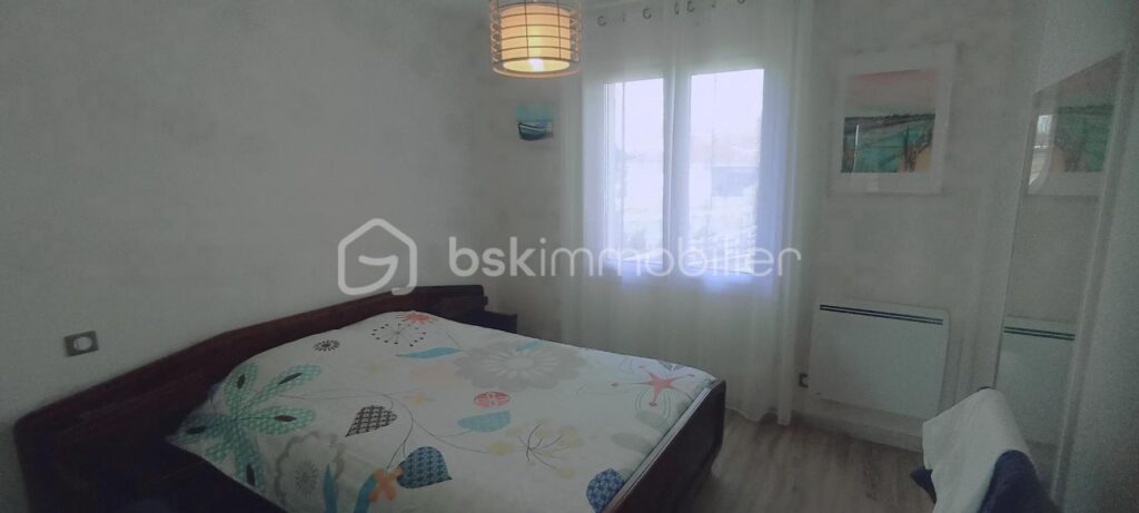 Grande maison familiale de charme avec vue imprenable sur les Pyrénées – Sous-sol entièrement aménagé – Grand terrain clôturé et dépendances – 8 pièces – 4 chambres – 152 m²