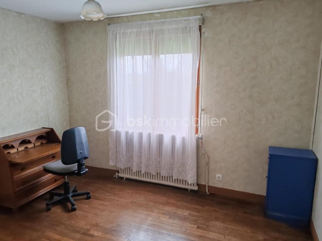 A VENDRE Maison avec accès PMR, sous-sol complet et viable de plain-pied – SAINT-PIERRE-DES-IFS – 3 pièces – 2 chambres – 65 m²