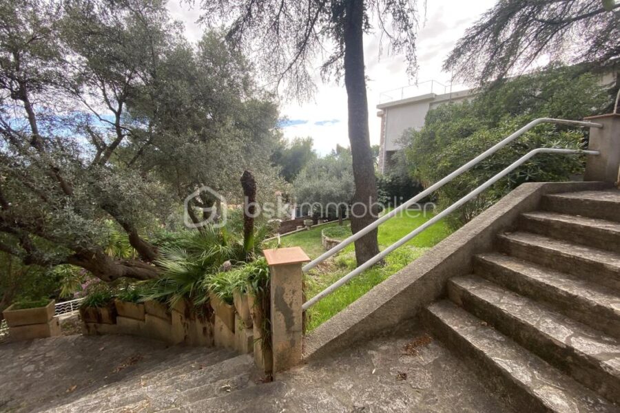 Maison à vendre à Toulon