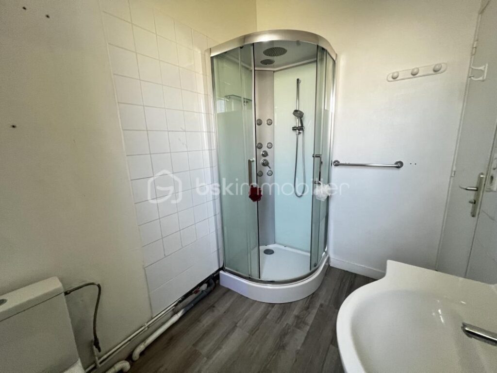 Appartement coup de cœur avec vue dégagée à Crépy-en-Valois – 2 pièces – 1 chambre – 26 m²