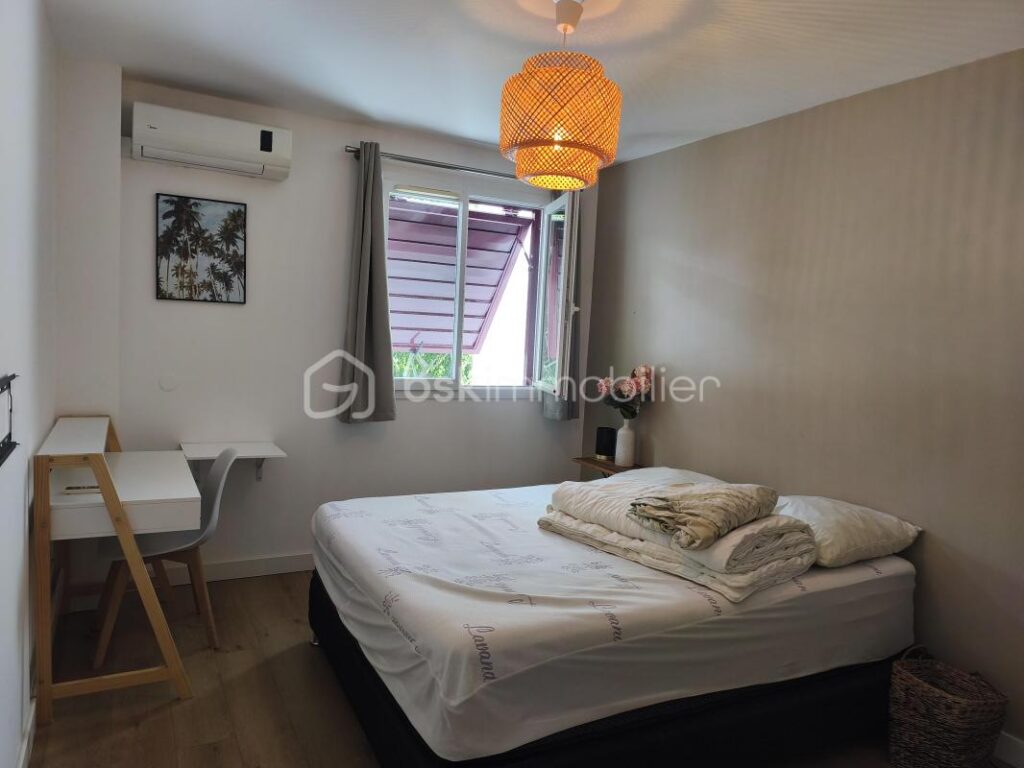 📢 EXCLUSIVITÉ BSK IMMOBILIER – Appartement Duplex T3 , vue montagne, sans vis à vis – Saint-Denis – 3 pièces – 2 chambres – 63 m²