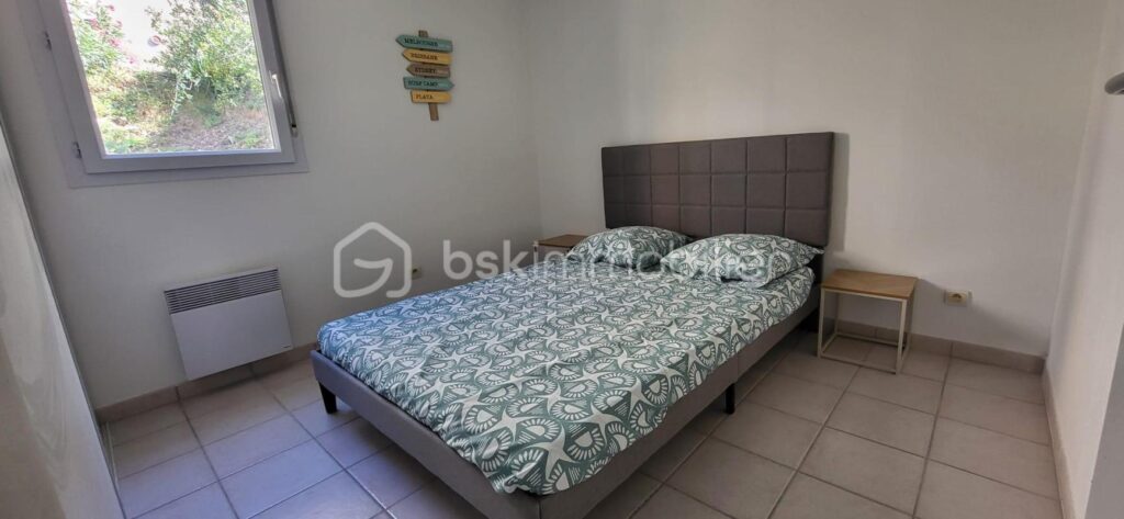 Maison 2 faces – Vue mer & montagne – 82 m² + garage 30 m² – À 50 m de la plage des Elmes – 4 pièces – 3 chambres – 82 m²