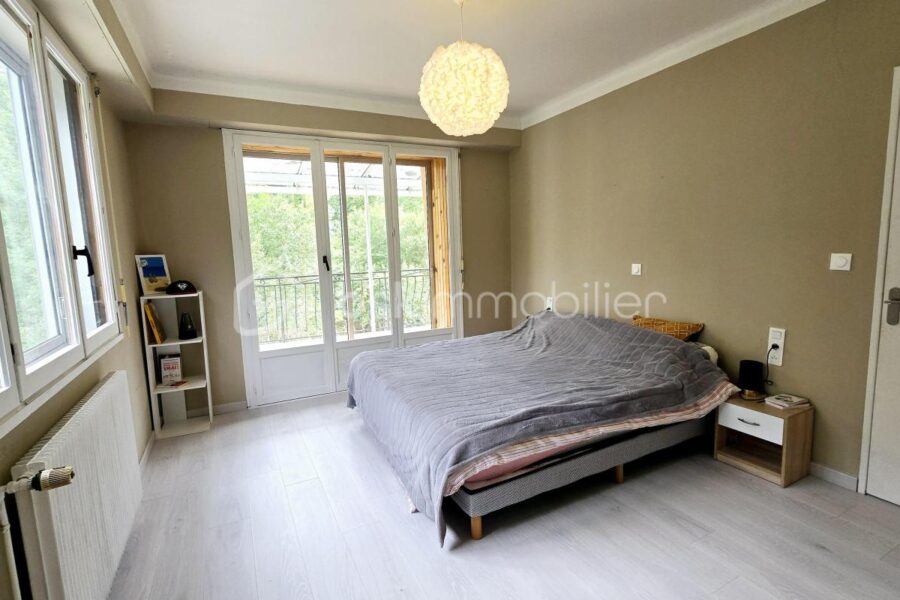 Maison à vendre à Gan