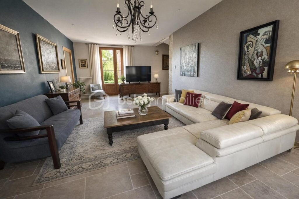 MAGNIFIQUE PROPRIETE EN PIERRES – VUE – CALME – GITES – DEPENDANCES – SOURCE – ETANG – NR pièces – NR chambres – 885 m²