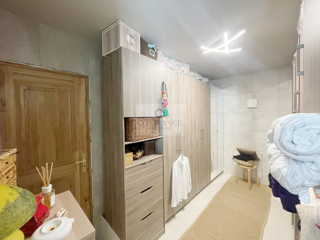 Maison individuelle – 4 pièces – 3 chambres – 120 m²