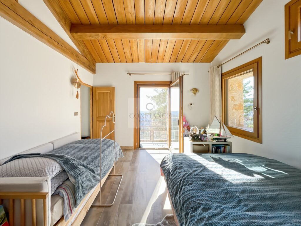 Maison individuelle – 4 pièces – 3 chambres – 120 m²