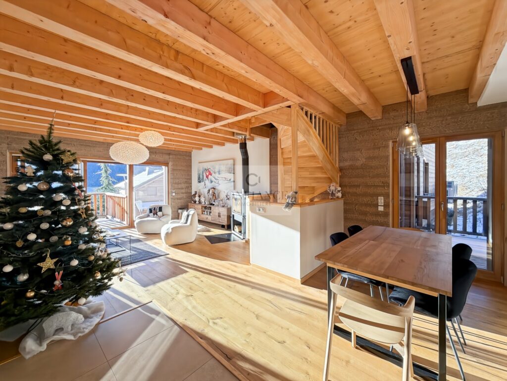 Chalet – 6 pièces – 5 chambres – 165 m²