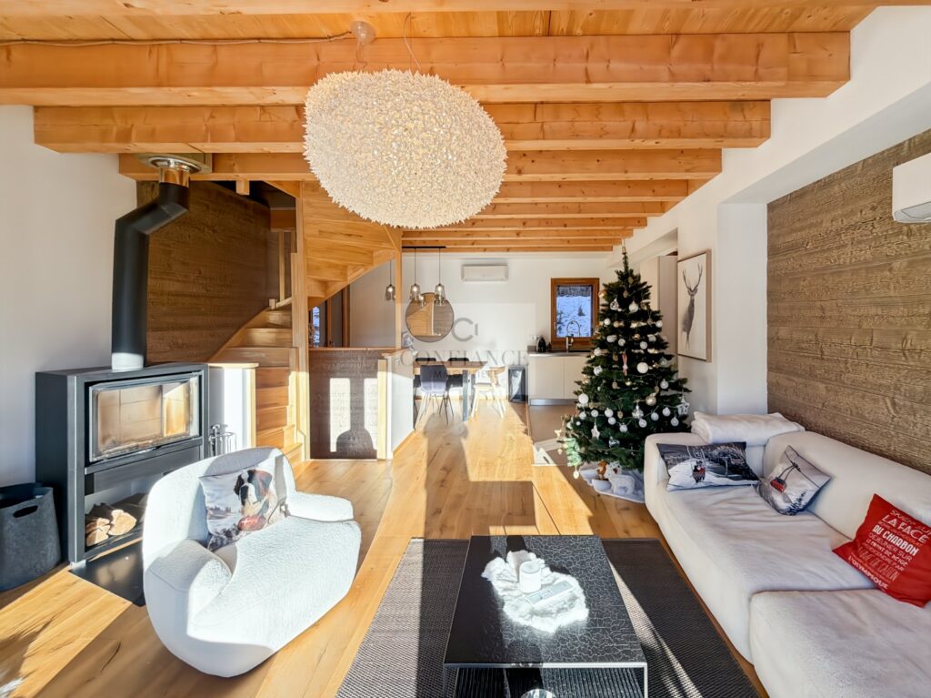Chalet – 6 pièces – 5 chambres – 165 m²