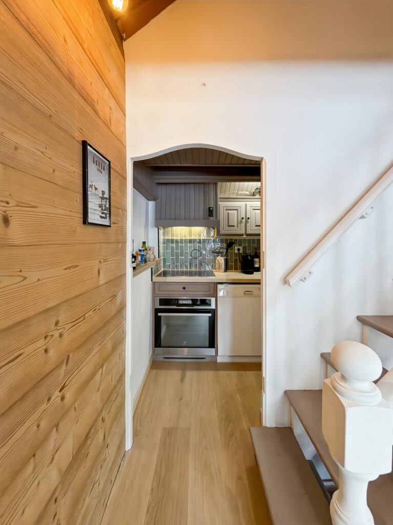 Chalet – 3 pièces – 2 chambres – 77 m²