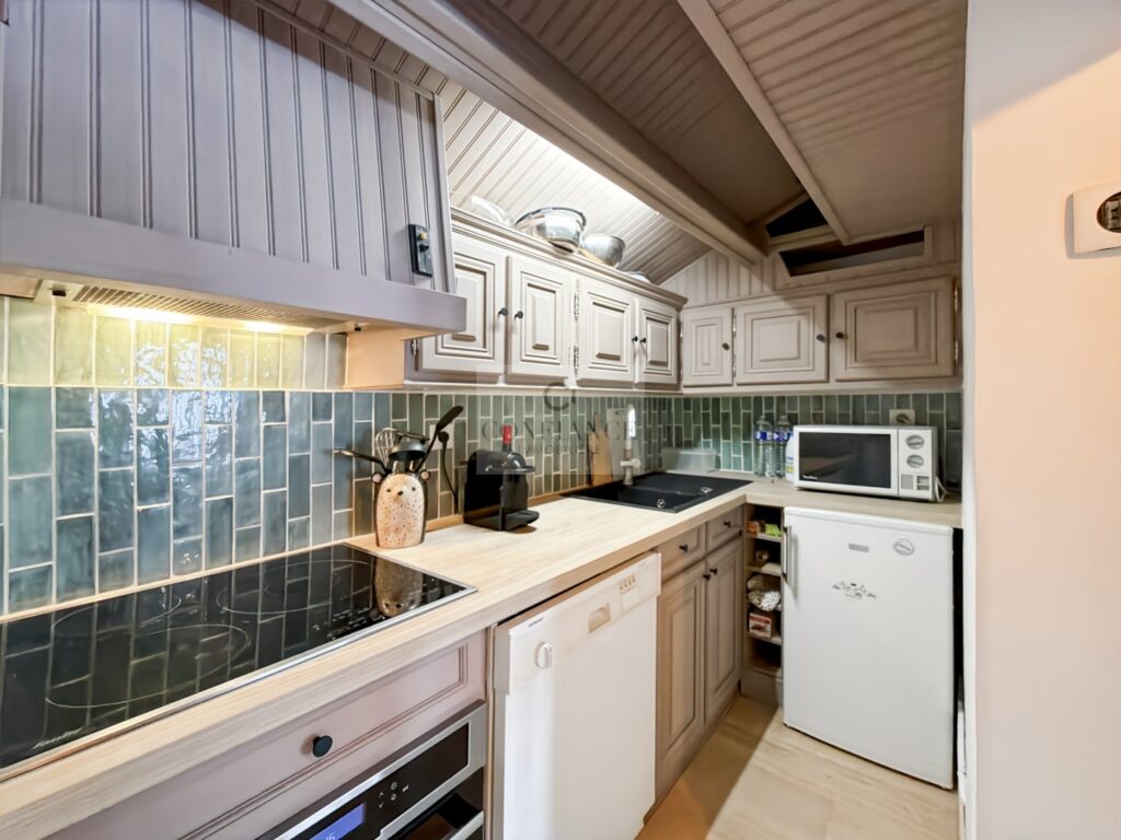 Chalet – 3 pièces – 2 chambres – 77 m²