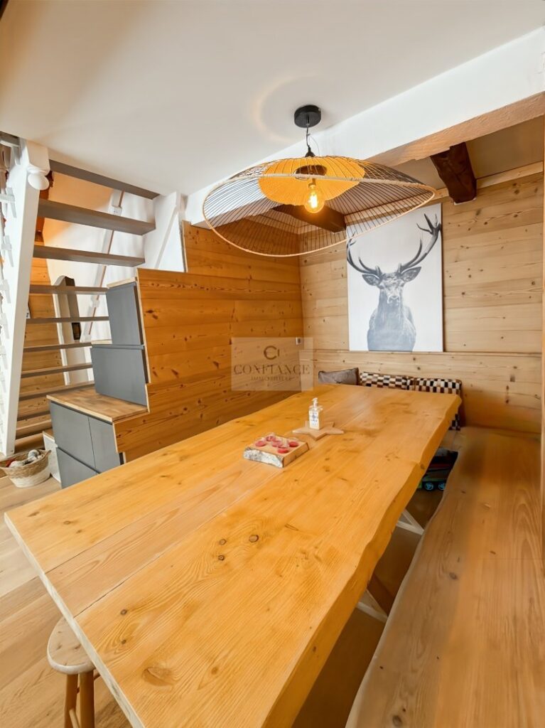 Chalet – 3 pièces – 2 chambres – 77 m²