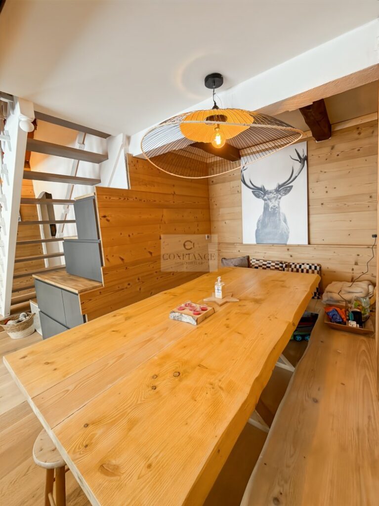 Chalet – 3 pièces – 2 chambres – 77 m²