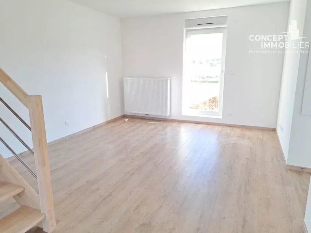 Maison Fameck 5 pièce(s) 111 m2 – garage et jardin – quartier calme – 5 pièces – 4 chambres – 111 m²