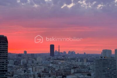 Appartement lumineux de 92 m² avec vue Tour Eiffel – 13ᵉ arrondissement – 4 pièces – 1 chambre – 92 m²