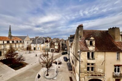 Appartement Duplex plateau hyper centre-ville – 3 pièces – 2 chambres – 64 m²