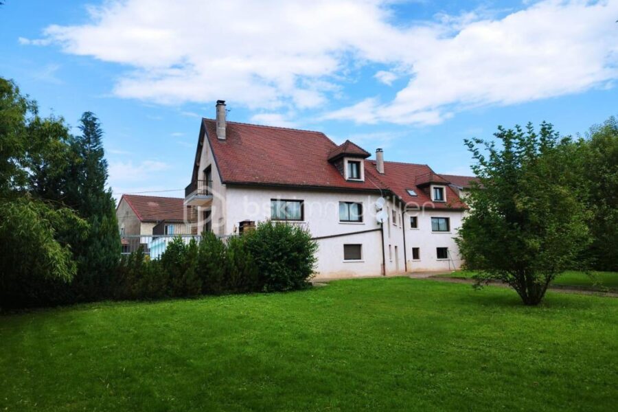 Maison à vendre à Clairvaux les lacs