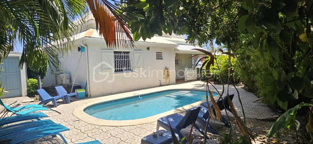 Villa 3 chambres piscine , plage à pied – 4 pièces – 3 chambres – 73 m²