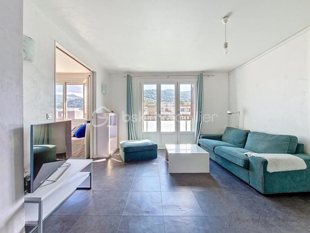 T3 au dernier étage – 3 pièces – 2 chambres – 50 m²