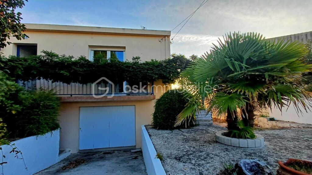 A VENDRE- Charmante maison avec vue dégagée sur la nature – 5 pièces – 3 chambres – 85 m²