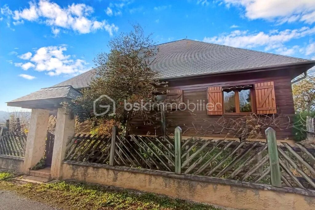 Maison familiale idéal famille, personnes âgées ou locatif – 5 pièces – 3 chambres – 170 m²