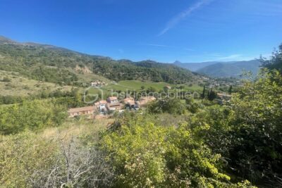 Terrain constructible de 1 570m2 – NR pièces – NR chambres – 1570 m²