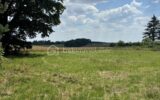TERRAIN A BATIR – NR pièces – NR chambres – 884 m²