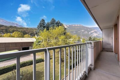 Appartement T3 avec fort potentiel – 3 pièces – 2 chambres – 65 m²