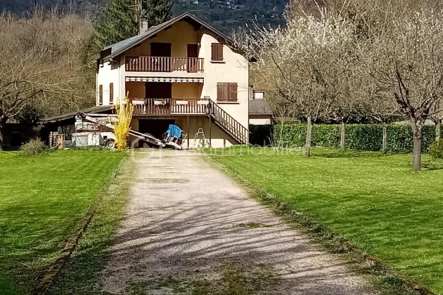 Maison à vendre à Saint beat