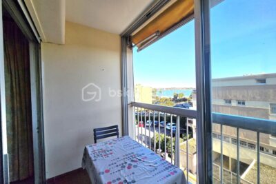 VUE ETANG – ASCENSEUR – PROCHE THERMES – 1 pièce – NR chambres – 21 m²