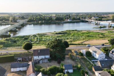 BIEN AVEC VUE IMPRENABLE SUR LA LOIRE – 5 pièces – 3 chambres – 94 m²