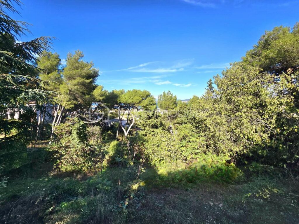 Terrain constructible de 2887 m² – Opportunité rare à Sète – NR pièces – NR chambres – 2887 m²