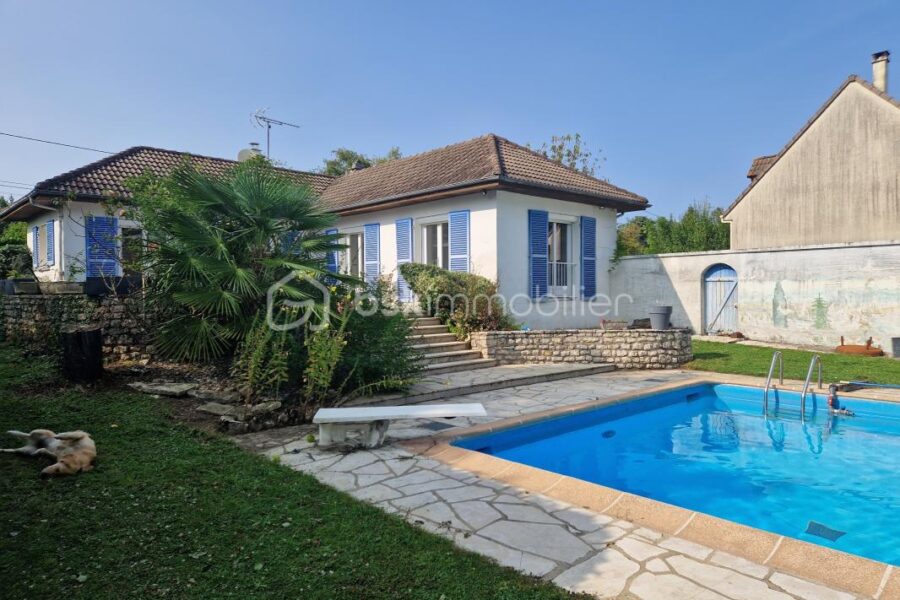 Maison à vendre à Saint valerien