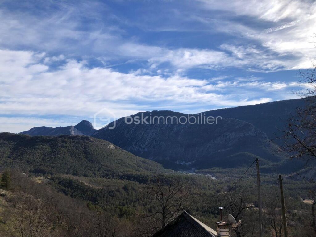 À Vendre – Terrain Constructible de 1 700 m² à Mujouls – NR pièces – NR chambres – 1700 m²