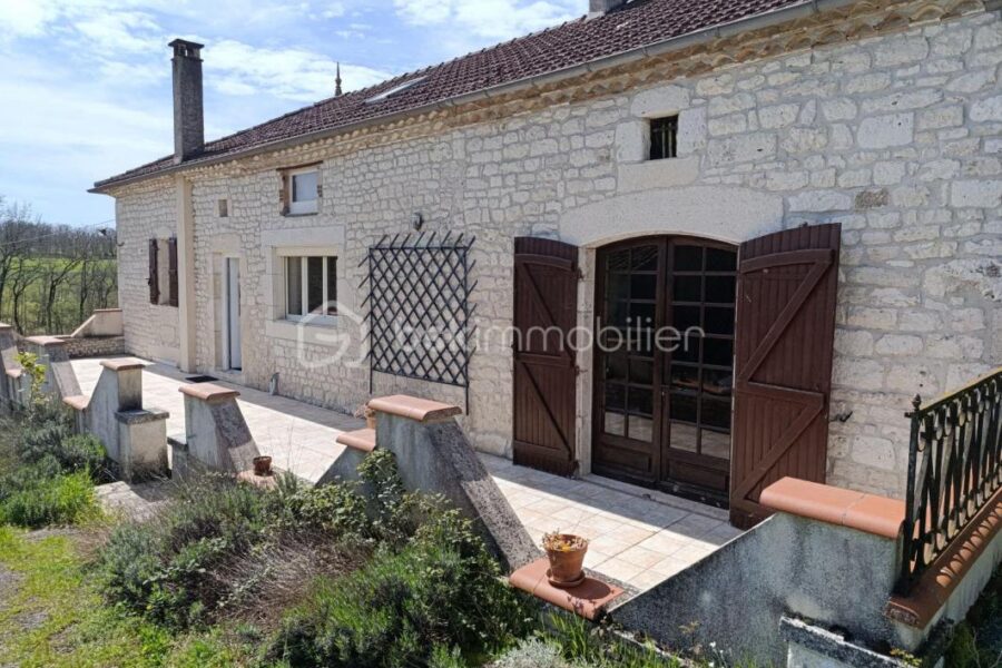 Maison à vendre à Montaigu de quercy