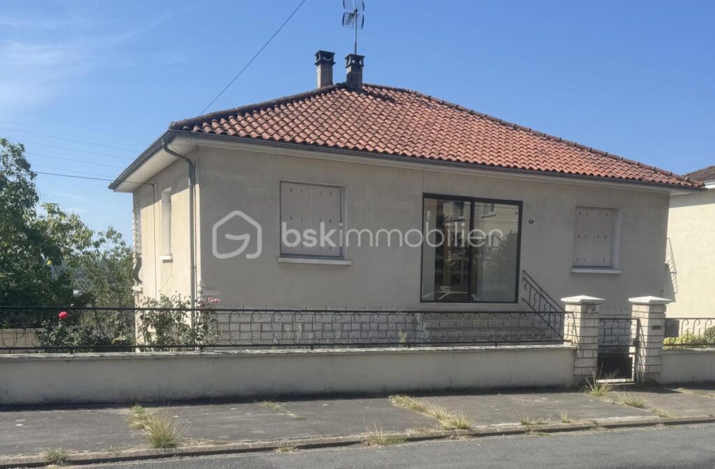 Maison charmante en vente : Une oasis de sérénité proche de la ville – 4 pièces – 3 chambres – 120 m²