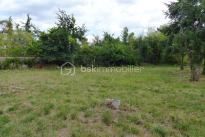 Terrain d&rsquo;environ 2 148 m² – NR pièces – NR chambres – 2148 m²