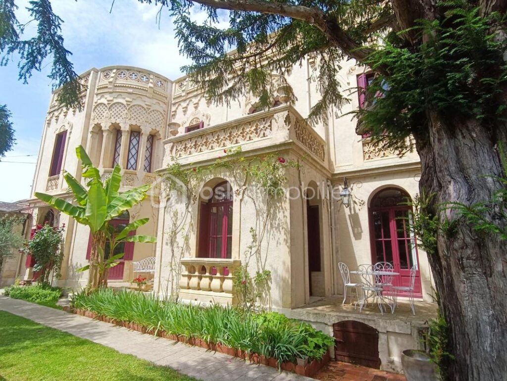 Un Voyage Hors du Temps à Auch – 7 pièces – 4 chambres – 210 m²