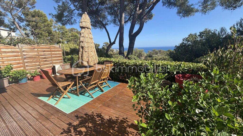Appartement 3P – Résidence Les Hauts-de-Vaugreniers – Vue mer & terrasse, parking et cave – 3 pièces – 2 chambres – 80 m²