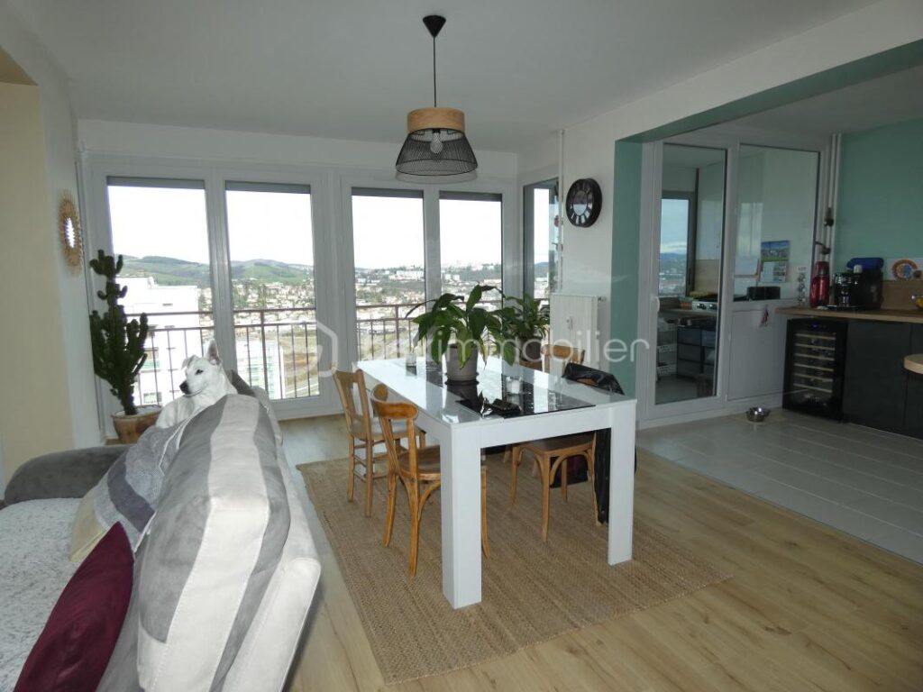 EXCLUSIVITE, VILLARS Le Plat Haut – Les Dolomites, Appartement T4 DE 88 m2, rénové en 2023 – 4 pièces – 2 chambres – 84 m²