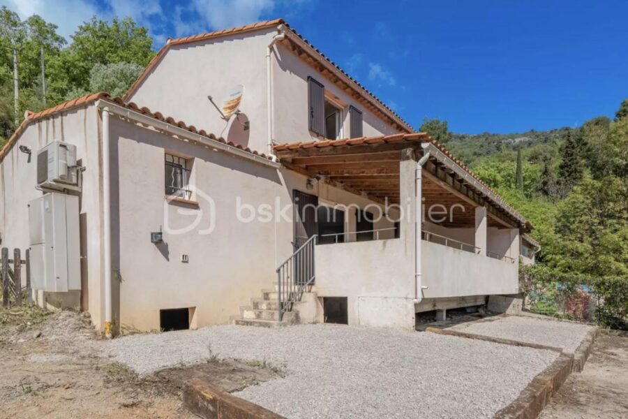 Maison à vendre à Carros