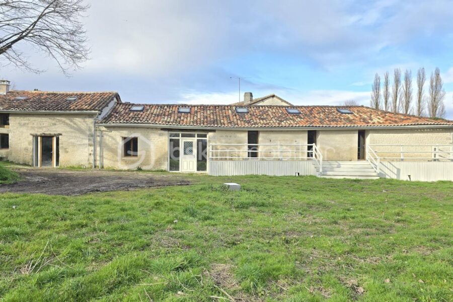 Maison à vendre à Ronsenac