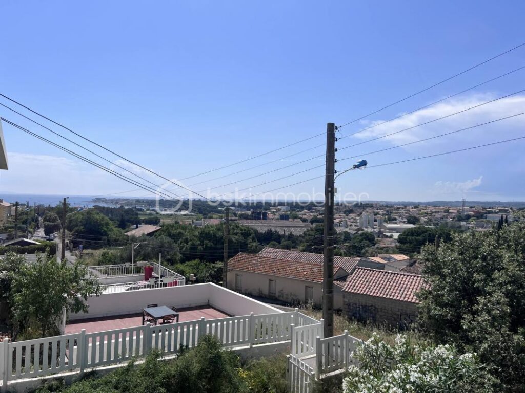 Maison de type 4 avec en R-1 une dépendance de type 2 – 7 pièces – 4 chambres – 144 m²