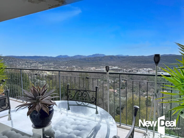 MONTAUROUX_ Appartement coup de cœur de 56 m², vue imprenable – 3 pièces – 2 chambres – 56 m²